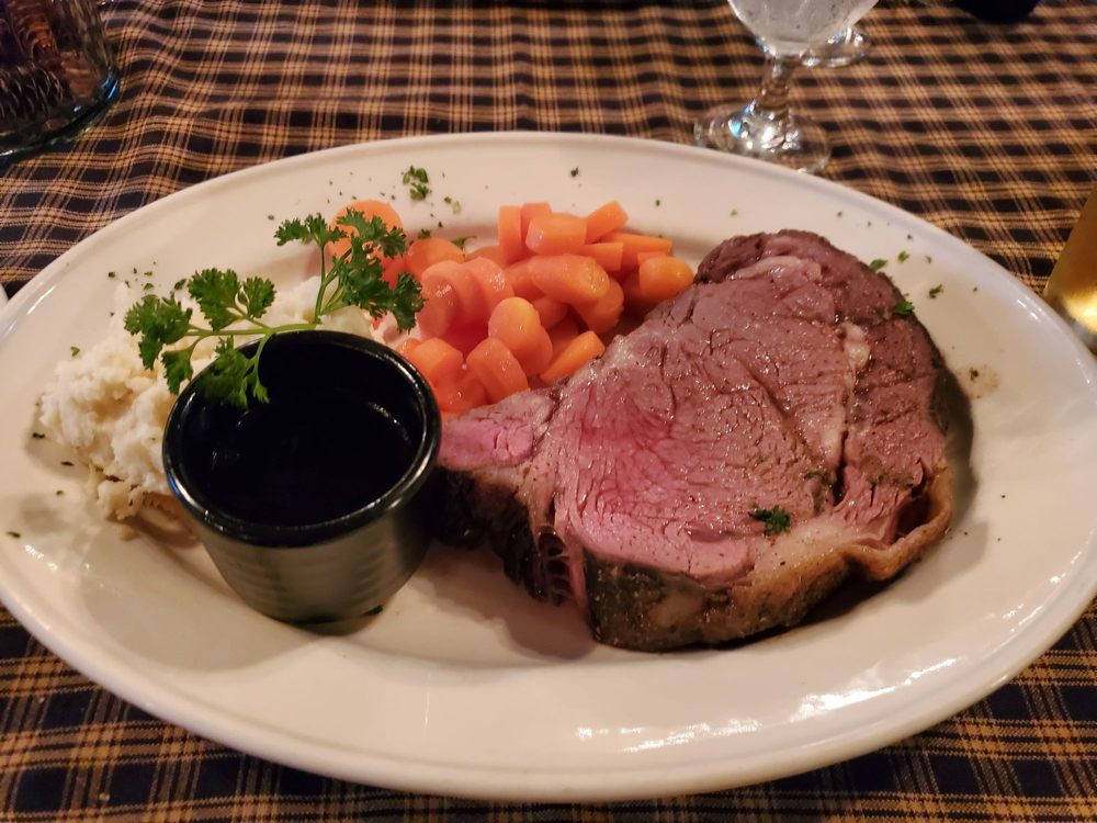 Rainbow Grille & Tavern