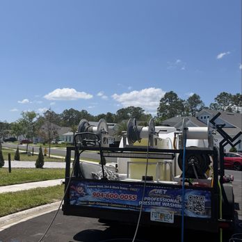 Jacksonville Exterior Team - Pressure Washers Near Me - Jacksonville, Florida Jacksonville Exterior Team - Pressure Washers Near Me - Jacksonville, Florida