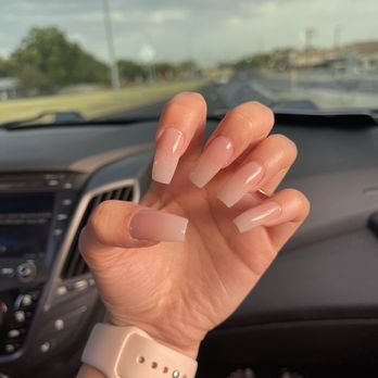 77 Nail Bar - Waxing Near Me - Forth Worth, Texas