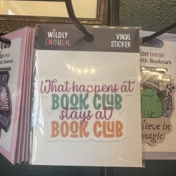 Daffodil Romantasy Books and Gifts - Book worm stuff. - Bookstores Near Me - Eugene, Oregon