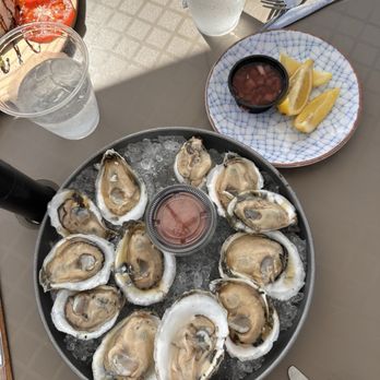 Harry's Ocean Bar & Grille - oysters - American Near Me - Cape May, New Jersey Harry's Ocean Bar & Grille - oysters - American Near Me - Cape May, New Jersey