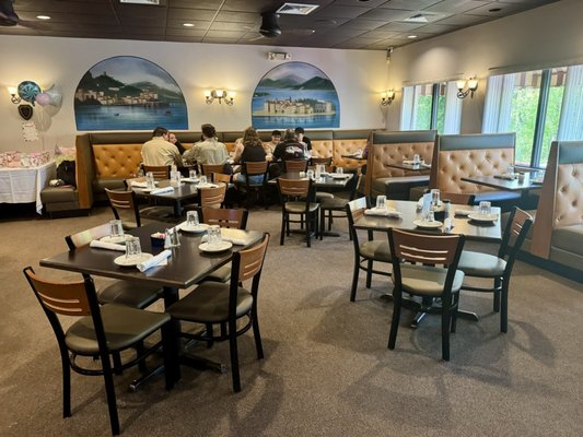 Lido's Restaurant & Pizzeria by null