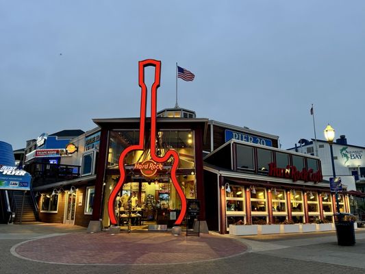 PIER 39 by null