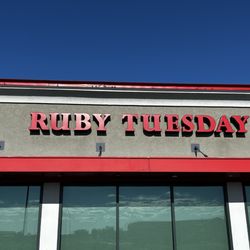 Ruby Tuesday - Sign