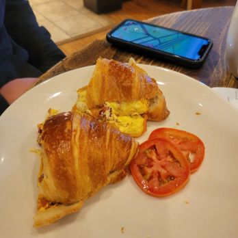 la Madeleine - Breakfast Croissant Sandwich - Cafes Near Me - El Paso, Texas