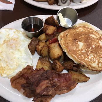The Twins Restaurant - Double Double Breakfast - American Near Me - Cotati, California