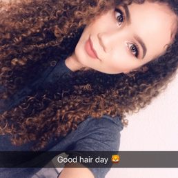 My hair before the keratin treatment.. does my hair look dry to you nooo!