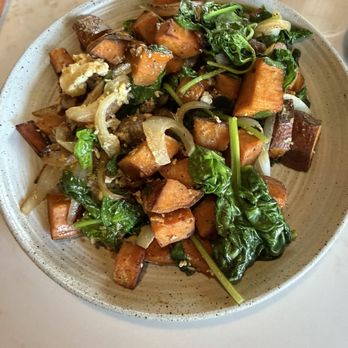 Minton's 760 - Sweet Potato Hash - New American Near Me - Kentucky, Kentucky Minton's 760 - Sweet Potato Hash - New American Near Me - Kentucky, Kentucky