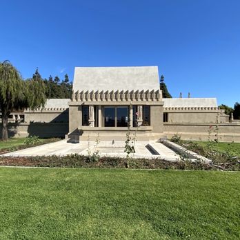 Hollyhock House - Museums Near Me - Los Angeles, California Hollyhock House - Museums Near Me - Los Angeles, California