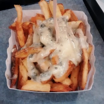 Hamler's Burgery - Frites au bleu d'Auvergne - Fast Food Near Me - Paris, 75 Hamler's Burgery - Frites au bleu d'Auvergne - Fast Food Near Me - Paris, 75