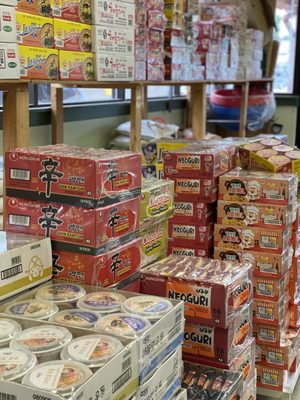 Dong Yang Oriental Foods & Deli by null