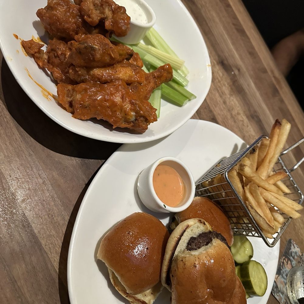 Yard House - New American Near Me - Orlando, Florida Yard House - New American Near Me - Orlando, Florida