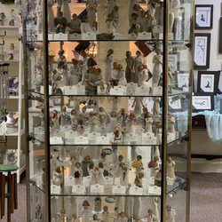 Just For You Gift Shoppe - Demdaco figurines