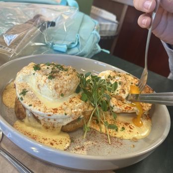 Side Piece Kitchen - Avocado Benedict - Bakeries Near Me - Tacoma, Washington Side Piece Kitchen - Avocado Benedict - Bakeries Near Me - Tacoma, Washington
