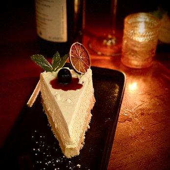 Botte Brooklyn - Cheesecake - Italian Near Me - Brooklyn, New York