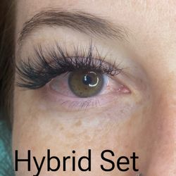The Eyeconic Lash - This is a mix of volume and classic..the next style after classic .