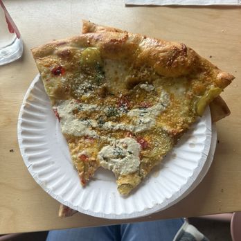 Pinky Ring Pizza - Madison Hot Pickle slice - Pizza Near Me - Madison, Tennessee Pinky Ring Pizza - Madison Hot Pickle slice - Pizza Near Me - Madison, Tennessee