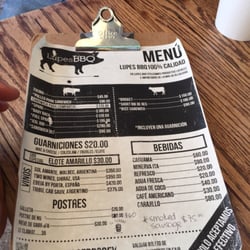 Lupes BBQ - Menú pequeño pero bueno