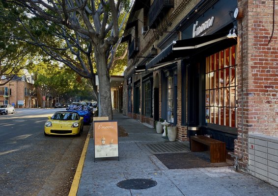 L'moon Creamery - Pasadena by null