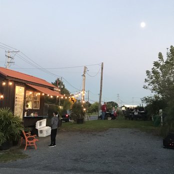 Chellas Arepa Kitchen - Cute outdoor food hut - Venezuelan Near Me - Lancaster, Pennsylvania Chellas Arepa Kitchen - Cute outdoor food hut - Venezuelan Near Me - Lancaster, Pennsylvania
