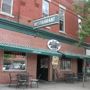 Mama Mia's - Pizza Near Me - Geneseo, New York