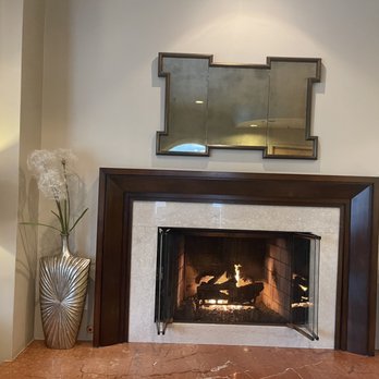 Montecito Inn - Fireplace in the lobby - Hotels Near Me - Santa Barbara, California
