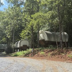Covered wagons for rent