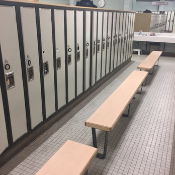 William Lutsky Family YMCA - Standard change room with lockers - Summer Camps Near Me - Edmonton, Alberta William Lutsky Family YMCA - Standard change room with lockers - Summer Camps Near Me - Edmonton, Alberta