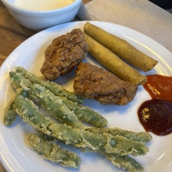 Sizzler - Fried green beans, rolled tacos, chicken wings - Seafood Near Me - San Diego, California Sizzler - Fried green beans, rolled tacos, chicken wings - Seafood Near Me - San Diego, California