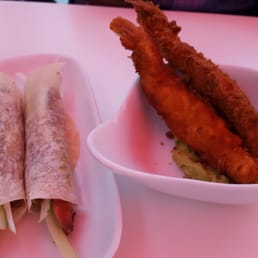 06 DUCK IN PYJAMAS 04 CRISPY PRAWNS