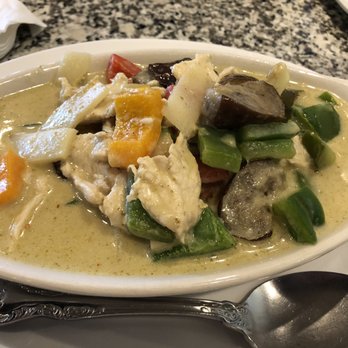 Thai Angel - Green Curry with chicken - Thai Near Me - New Bern, North Carolina
