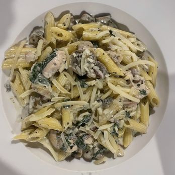 Luigi’s Italian Restaurant - Chicken Gorgonzola - Italian Near Me - Liberty, Missouri Luigi’s Italian Restaurant - Chicken Gorgonzola - Italian Near Me - Liberty, Missouri
