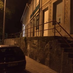 Fine Arts Guesthouse - The entrance is the door lit with the bright light