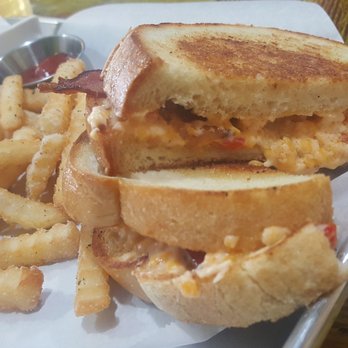 Se7enBites - Pimento and bacon grilled cheese - Coffee & Tea Near Me - Orlando, Florida Se7enBites - Pimento and bacon grilled cheese - Coffee & Tea Near Me - Orlando, Florida