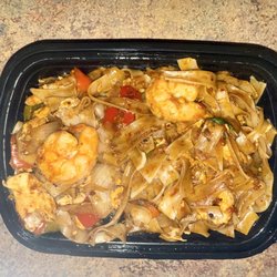 SriThai Thai kitchen & sushi bar - Snellville