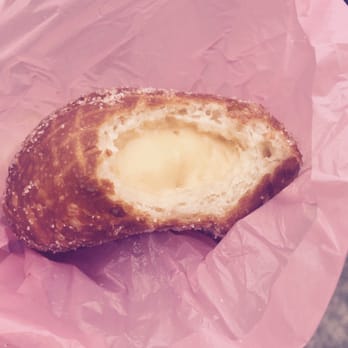 Leonard's Bakery - Fresh out of the bakery... Miss you so much  reliving the moment of my first bite :) - Bakeries Near Me - Honolulu, Hawaii