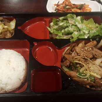 New Gangnam BBQ II - Chicken lunch box... they forgot the potstickers - Korean Near Me - Olympia, Washington New Gangnam BBQ II - Chicken lunch box... they forgot the potstickers - Korean Near Me - Olympia, Washington