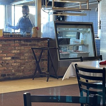 Beechwood Restaurant & Lounge - This guy cooks all the steaks right in this booth ! - Bars Near Me - Vicksburg, Mississippi Beechwood Restaurant & Lounge - This guy cooks all the steaks right in this booth ! - Bars Near Me - Vicksburg, Mississippi