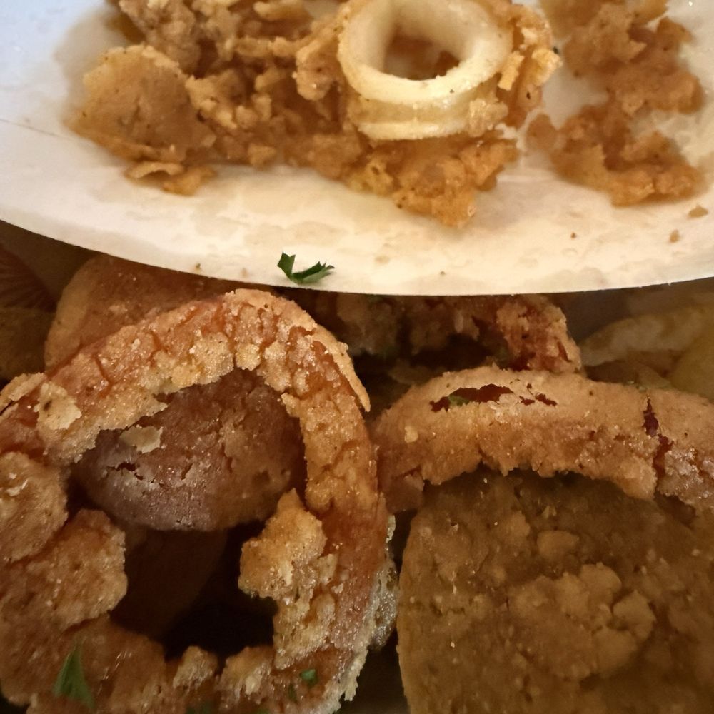Dotty’s Kitchen & Raw Bar - What was left of calamari - Seafood Near Me - Quincy, Massachusetts