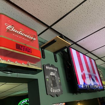 Shamrock Tavern - Bud anyone? - Bars Near Me - Cornwall, New York