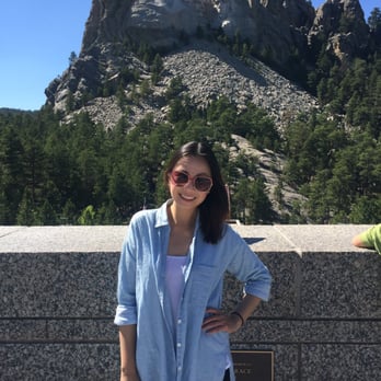 Mount Rushmore National Memorial - Landmarks & Historical Buildings Near Me - Keystone, South Dakota