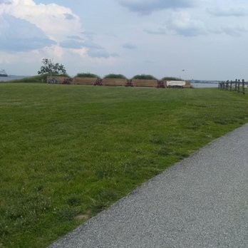 Fort McHenry - Replicas of 1814 style cannons - Landmarks & Historical Buildings Near Me - Baltimore, Maryland