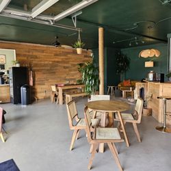 Café Tropics 