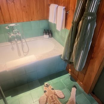 Hotel El Roblar - Hotels Near Me - Ojai, California