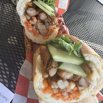 Le’s Banh Mi - Cafes Near Me - Honolulu, Hawaii