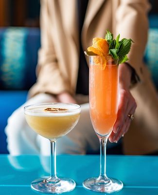 5 o'Clock Somewhere Bar - Times Square by null