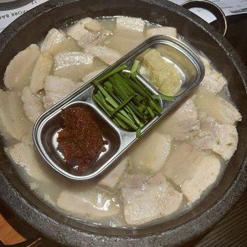 Dawa Kitchen - Pork suyuk - Korean Near Me - Garden grove, California