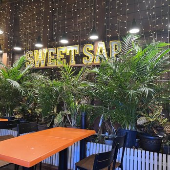 The Sweet Sap - Dining area of outdoor enclosure - New American Near Me - Flushing, New York