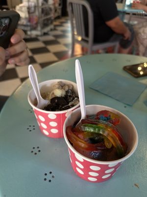Chill Out by Simple Sugars by null