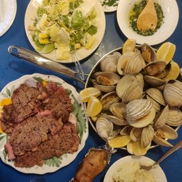 Clams are even better when you got some turf for that surf, along with some garlic parsely butter. Clams are even better when you got some turf for that surf, along with some garlic parsely butter.